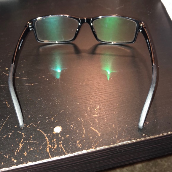 Sleek “Brandon” Frames full of comfort specs! - Picture 5 of 8